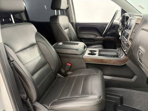 Used 2018 GMC Sierra 1500 Denali image 30