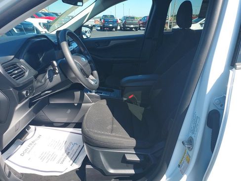 Used 2025 Ford Escape Active AWD/4WD image 13