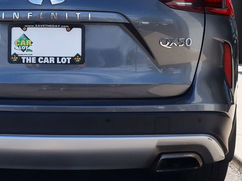 Used 2021 INFINITI QX50 Luxe image 20