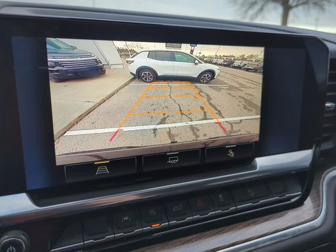 Certified 2022 Chevrolet Silverado 1500 RST image 24