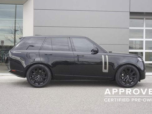 Used 2023 Land Rover Range Rover SE image 7