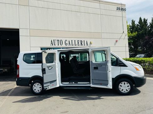 Used 2017 Ford Transit 350 XLT RWD image 17