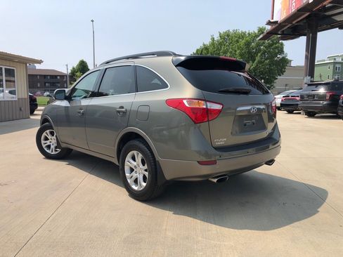 Used 2009 Hyundai Veracruz GLS w/ Preferred Pkg 2 image 3