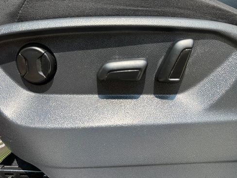 Used 2021 Volkswagen Tiguan S AWD/4WD image 18