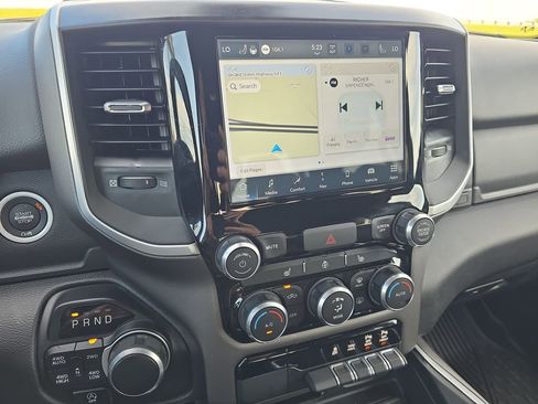 Used 2022 RAM 1500 Big Horn w/ Night Edition AWD/4WD image 21