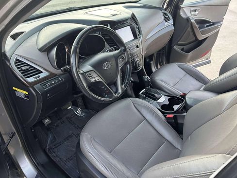 Used 2017 Hyundai Santa Fe Sport image 19