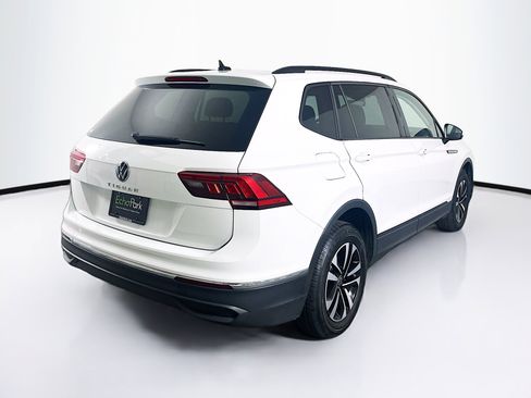 Used 2024 Volkswagen Tiguan S image 9