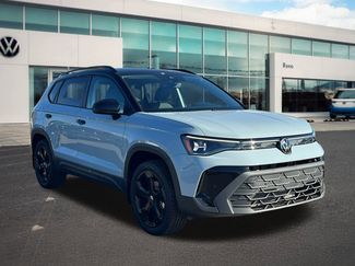 New 2026 Volkswagen Taos SE AWD/4WD video 3