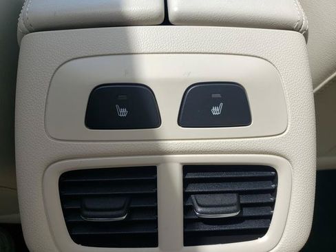 Used 2022 Buick Envision Avenir w/ Technology Package II AWD/4WD image 14