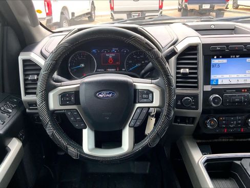 Certified 2019 Ford F250 Lariat w/ Chrome Package image 5