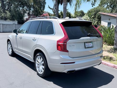 Used 2016 Volvo XC90 T6 Momentum w/ Momentum Plus Package AWD/4WD image 3