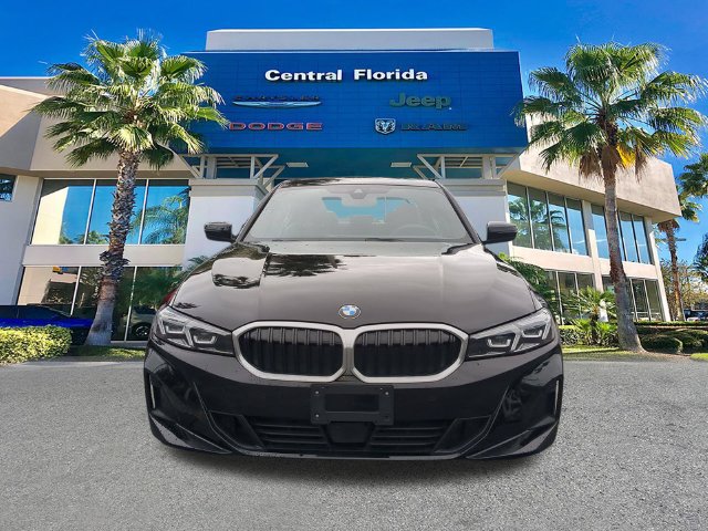 Used 2025 BMW 330i xDrive Sedan AWD/4WD image 3