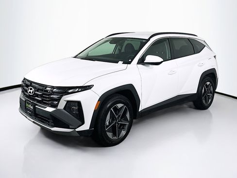 Used 2025 Hyundai Tucson SEL image 3