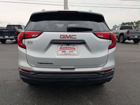 Used 2021 GMC Terrain SLT w/ Elevation Edition FWD image 5