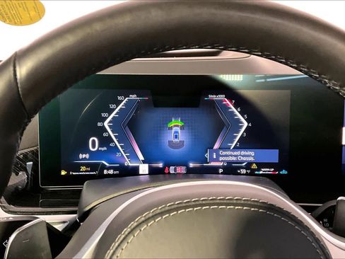 Used 2024 BMW X5 xDrive40i w/ M Sport Package image 26