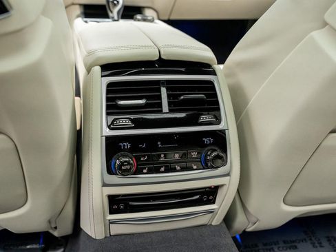 Used 2022 BMW ALPINA B7 xDrive ALPINA B7 xDrive w/ Luxury Rear Seating Package image 52