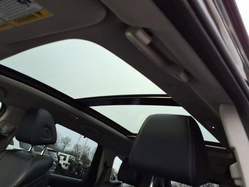 Used 2023 Acura MDX SH-AWD w/ Technology Package image 24