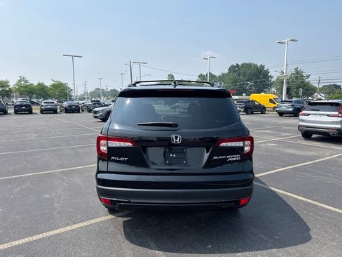 Used 2020 Honda Pilot Black Edition image 6