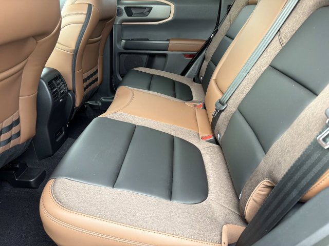 New 2026 Ford Bronco Sport Outer Banks w/ Outer Banks Tech Package+ AWD/4WD image 18