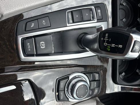 Used 2013 BMW 528i Sedan RWD image 15
