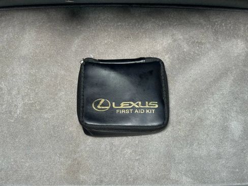 Used 2005 Lexus SC 430 Convertible image 15