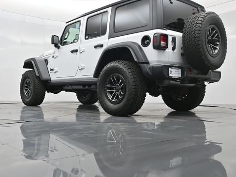 New 2025 Jeep Wrangler Willys AWD/4WD image 45