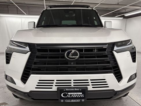 Used 2024 Lexus GX 550 w/ Accessory Package (2T) AWD/4WD image 6