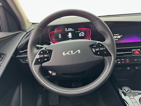 Certified 2024 Kia Niro EX w/ EX Cold Weather Package FWD image 15