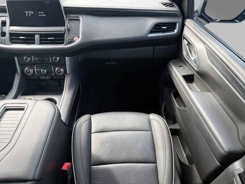 Used 2024 GMC Yukon SLT image 14