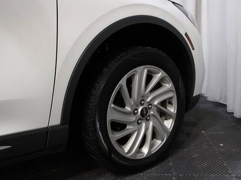 Used 2022 Lincoln Corsair Standard image 25