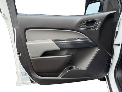 Used 2015 Chevrolet Colorado 2WD Extended Cab image 15