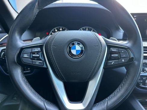 Used 2018 BMW 540i RWD image 23