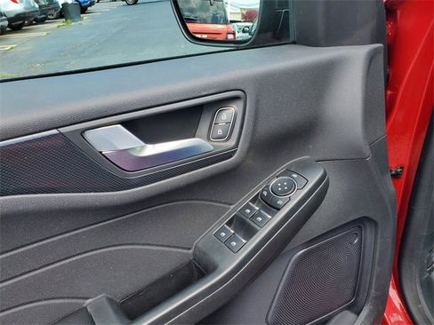 Certified 2023 Ford Escape ST-Line w/ Tech Pack #1 image 10