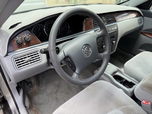 Used 2007 Buick LaCrosse CX FWD image 8