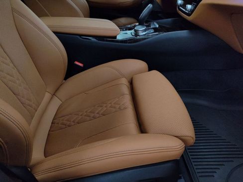 Certified 2022 BMW 530i xDrive w/ Premium Package image 26