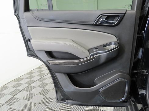 Used 2019 Chevrolet Tahoe LT image 27