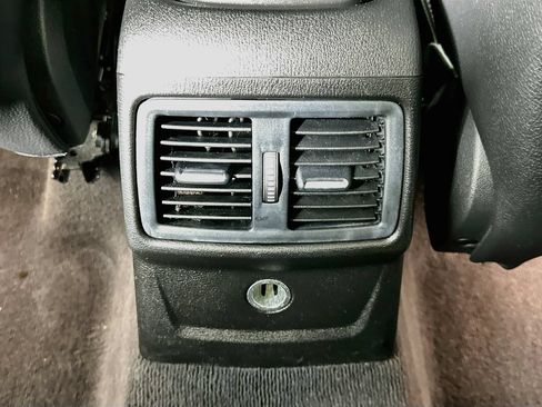 Used 2018 BMW X1 sDrive28i FWD image 26