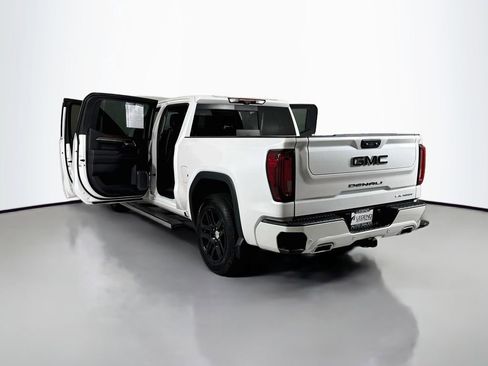 Used 2023 GMC Sierra 1500 Denali w/ Technology Package AWD/4WD image 26