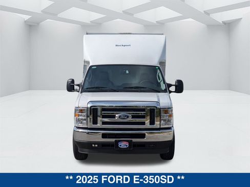 New 2025 Ford E-350 and Econoline 350 Super Duty w/ Power Equipment Group image 9