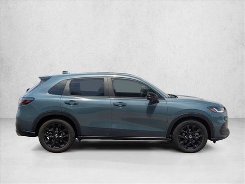 Used 2024 Honda HR-V Sport image 4