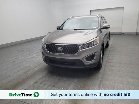 Used 2018 Kia Sorento FWD V6 w/ LX V6 Convenience Package image 1