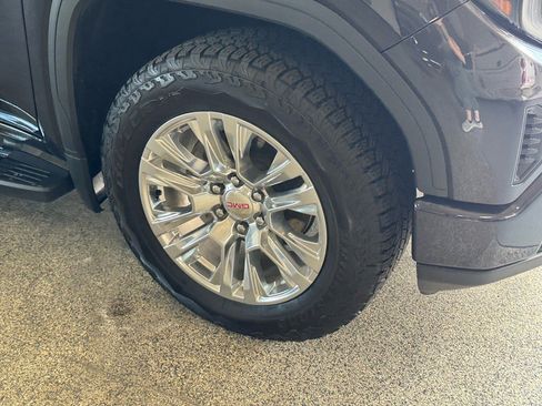 Used 2024 GMC Sierra 1500 Denali w/ Technology Package image 4