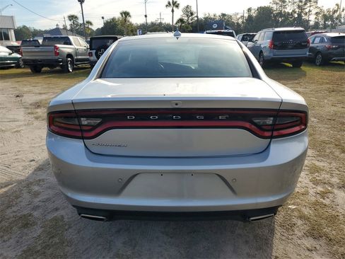 Used 2023 Dodge Charger SXT image 8