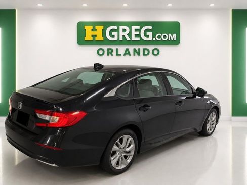 Used 2018 Honda Accord LX image 4