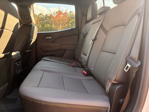 New 2026 Chevrolet Colorado ZR2 w/ ZR2 Bison Edition image 12