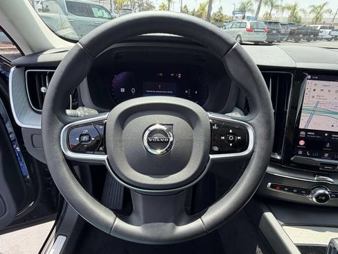Used 2025 Volvo XC60 B5 Plus AWD/4WD image 26