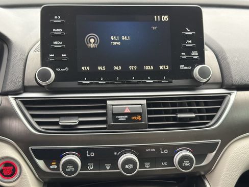 Used 2019 Honda Accord LX image 13