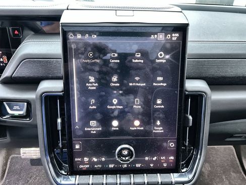 Used 2026 GMC Yukon AT4 Ultimate image 13