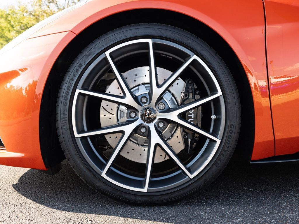 Used 2025 Lotus Emira RWD image 58