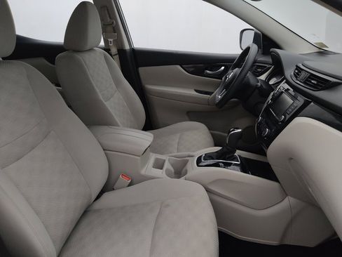 Used 2019 Nissan Rogue Sport SV FWD image 21